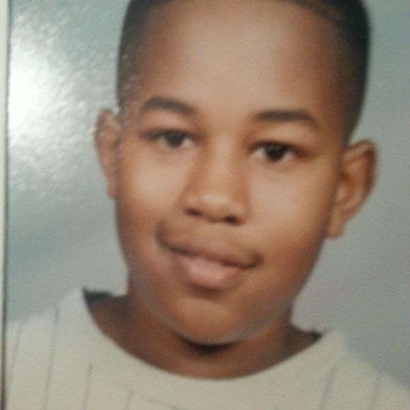 robertgroves975